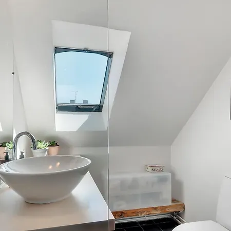 아파트 Waterfront Penthouseflat 129 Sqm *